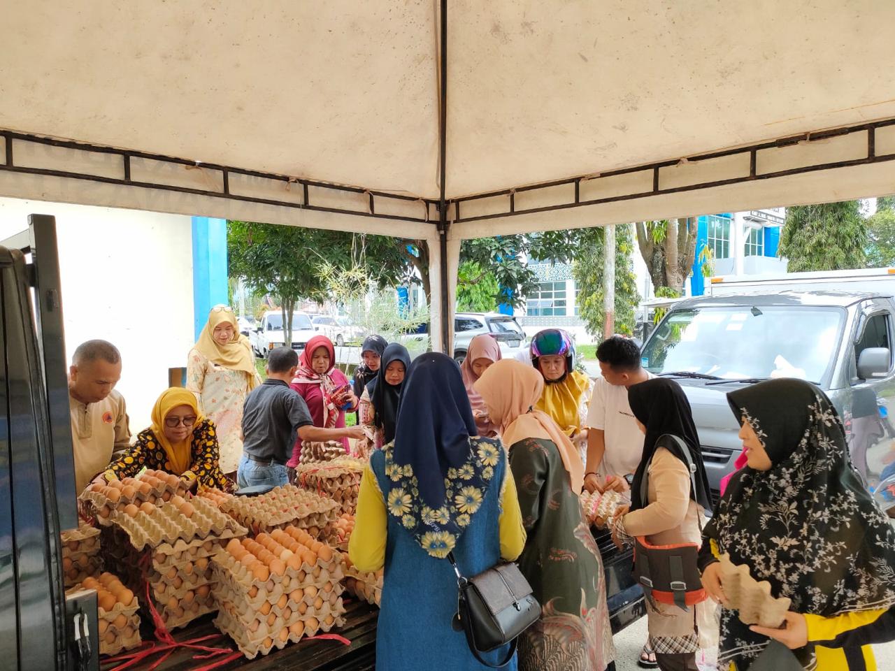 Menjelang Ramadhan, Operasi Pasar Pemkab Solok Diserbu Warga 